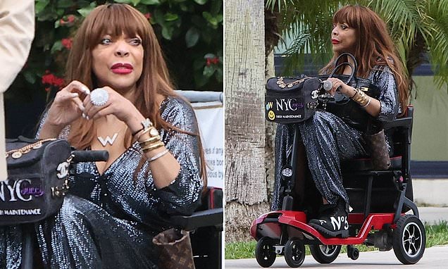 Wendy Williams attends son’s graduation in Florida on mobility scooter