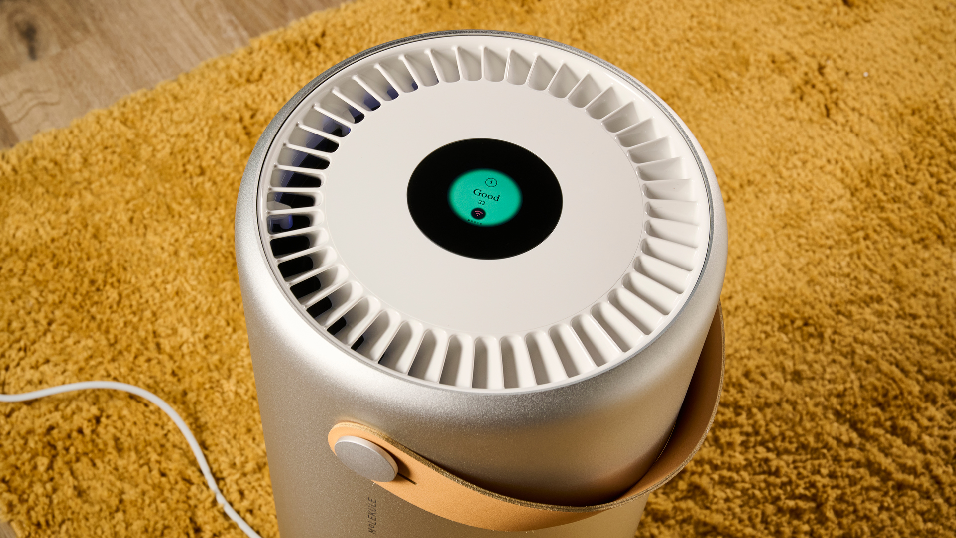 How do air purifiers work?