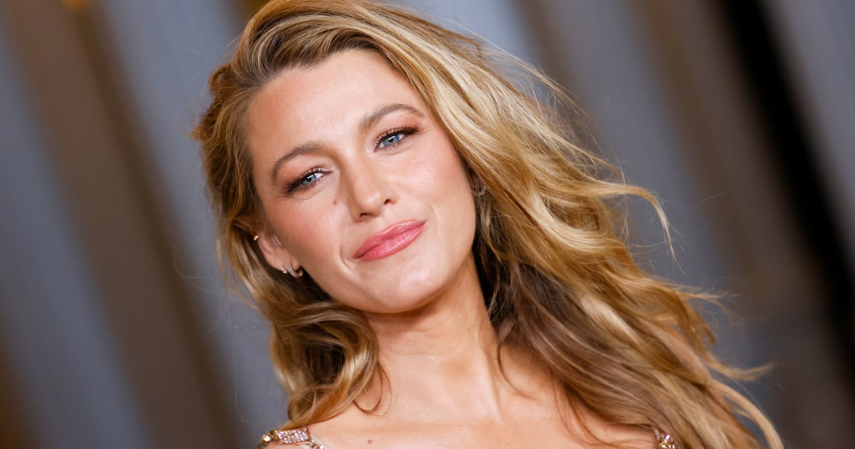 Blake Lively Pulled Out of Hosting ‘SNL’ Premiere Over ‘It Ends With Us’ Scandal