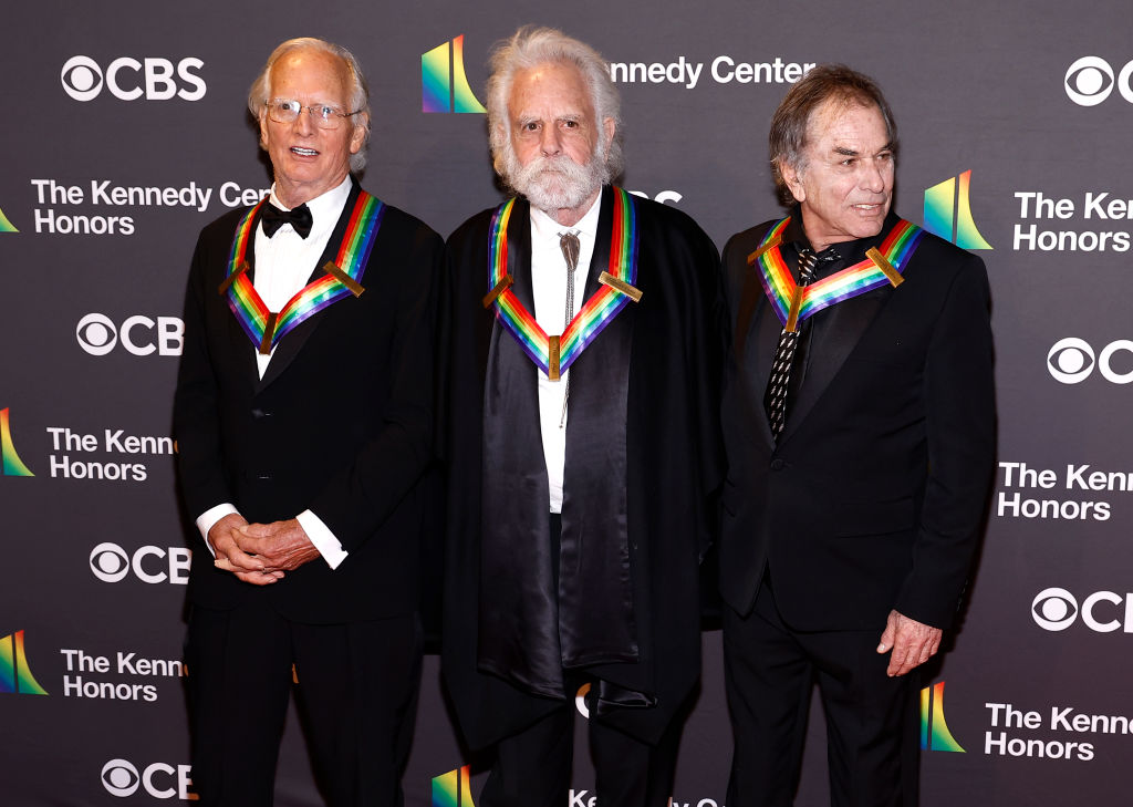 Kennedy Center Honors Celebrate Grateful Dead, Bonnie Raitt, and More — How to Watch the Event