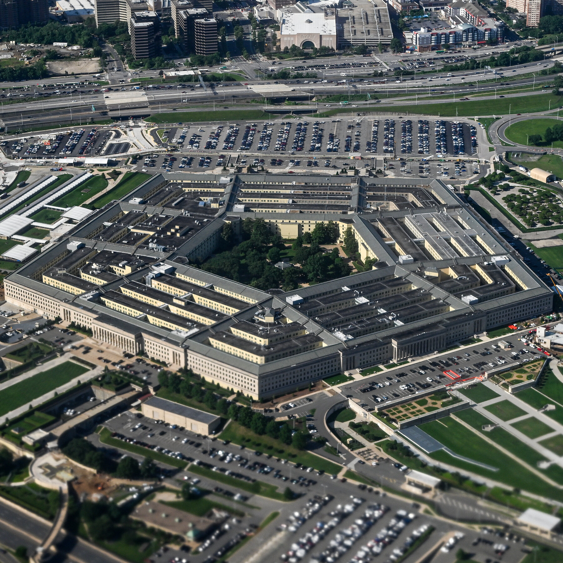 Pentagon Reaches Settlement With Veterans Dismissed Over Sexuality