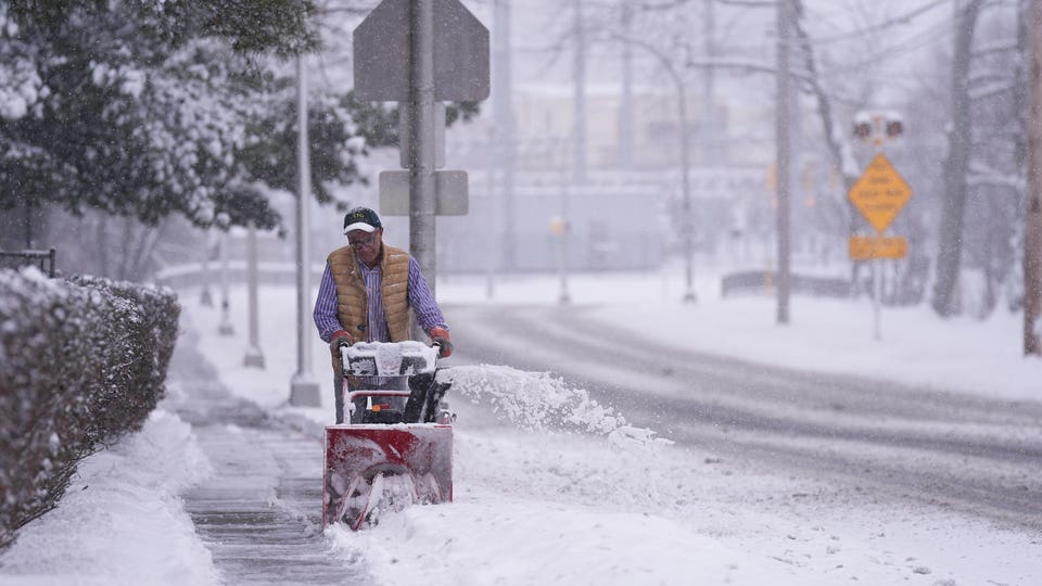 New Winter Storm Will Bring More Frigid Temperatures, Snow To Southern States As Harsh Weather Continues