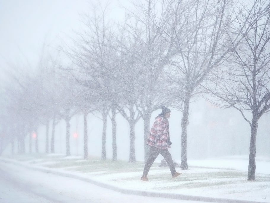 Freezing conditions to linger as Winter Storm Blair blankets US