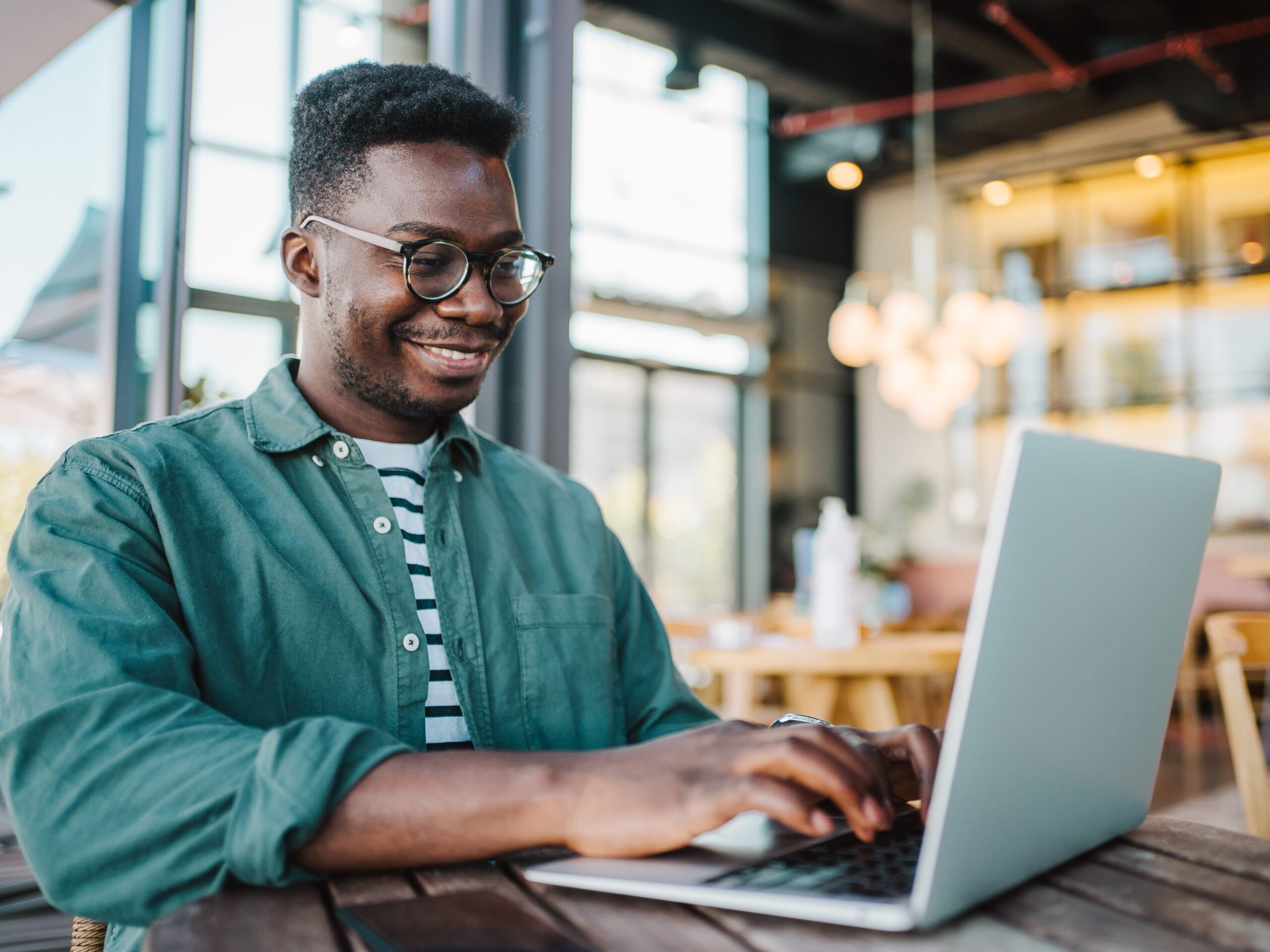 I left my stable job in tech to become a freelancer. My mother and older family members don’t understand my remote lifestyle.